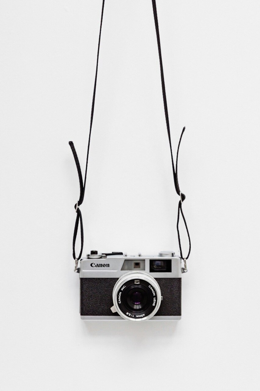 Studio Photographer 75