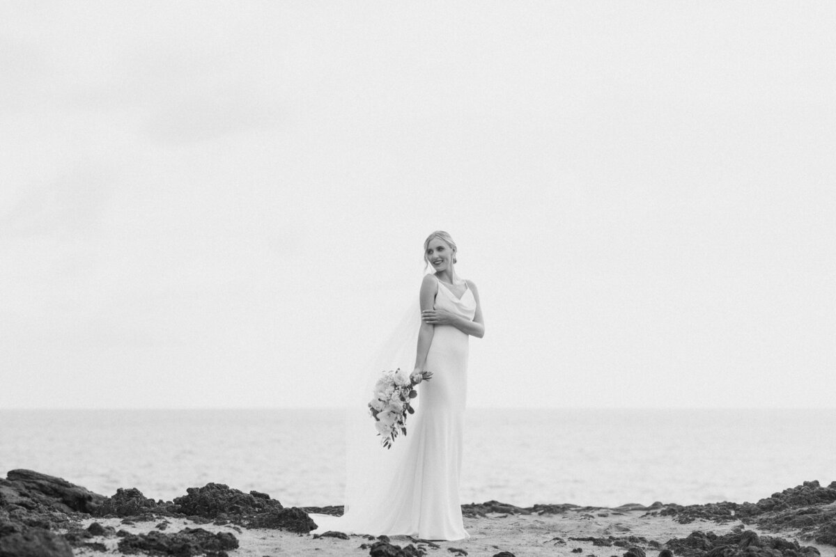The_Outrigger_Kona_Hawaii_Wedding_Jessica_Ryan_2E3A9516
