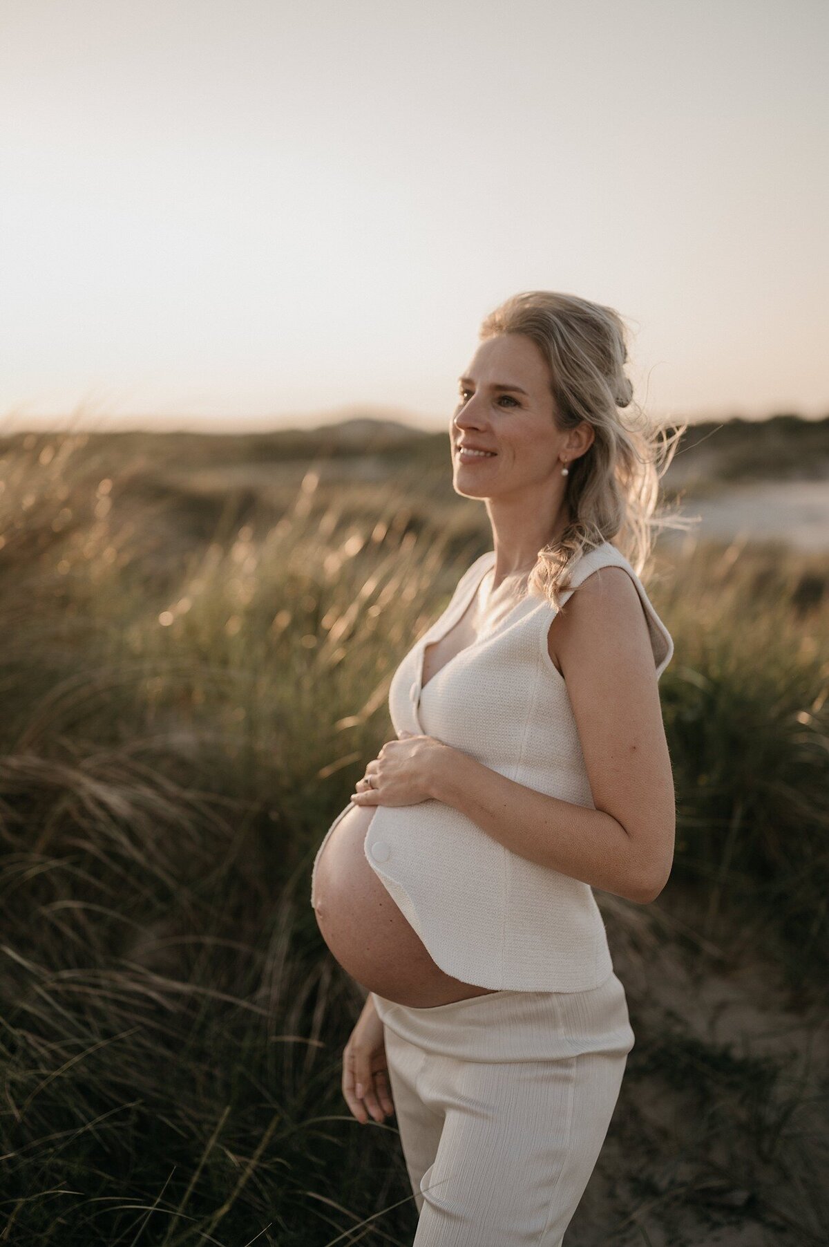 zwangerschapsshoot-blote-buik-puur-natuurlijk-thuis-louise-boonstoppel-fotografie_0046