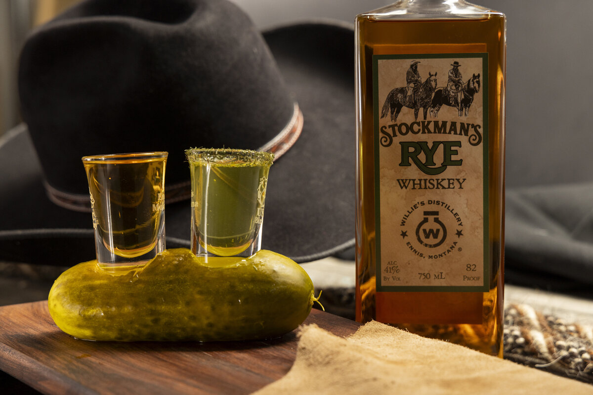 Shanna-Mae-Photography-Montana-Photographer-Business-Brand-Product-Food-Beverage-Distillery-Cocktails-Drinks-WilliesHuckleberry-Rye-Whiskey-Bourbon-Vodka-Moonshine-191