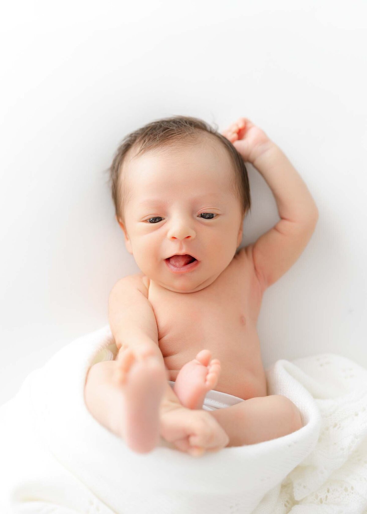 Newborn-photographer-in-savannah-19