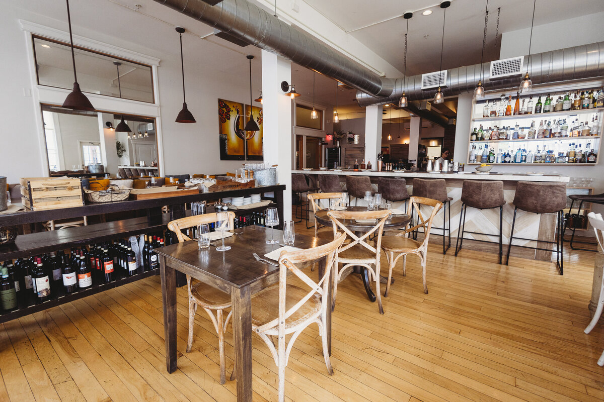 Mystico-Restaurant-Atmosphere