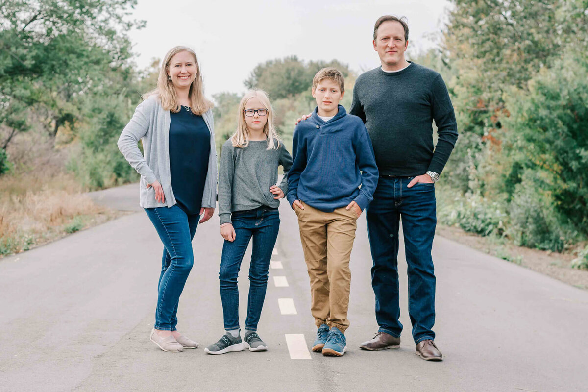 Saskatoon family Photographer (15)