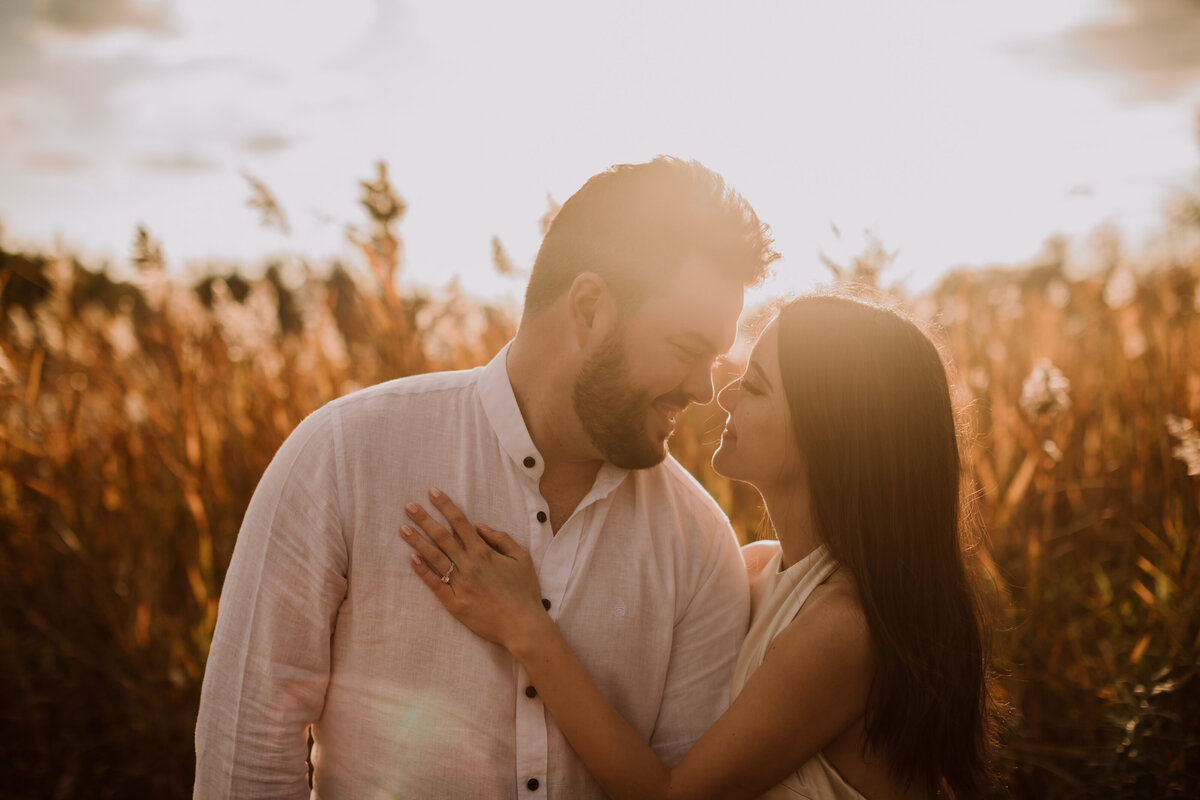 amber-matt-engagement-falls-autumn-christie-lake-conservation-area-dundas-3