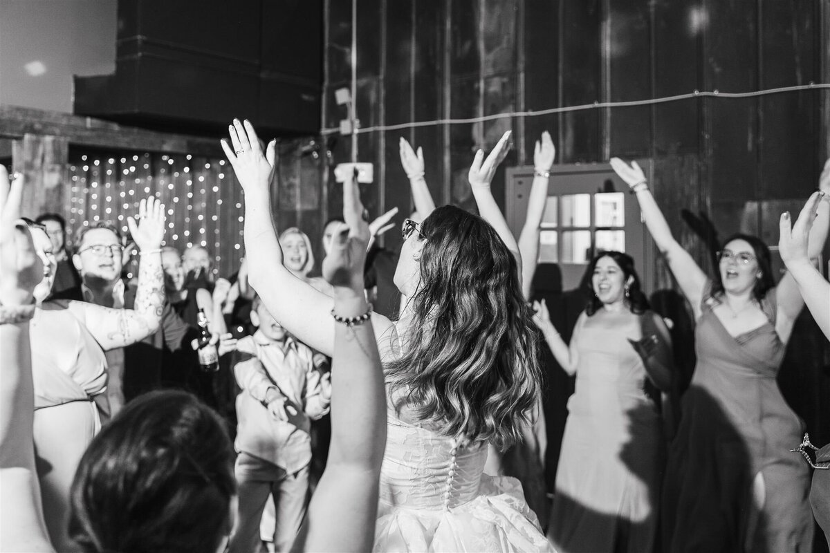 Sarah and Phoebe_Reception 2-5657_websize