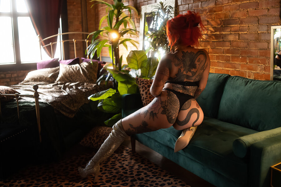 Fort Worth Boudoir Photographer Be Present Studios.Panty Party-007