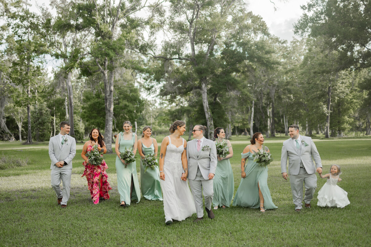 outfoor-wedding-Cypress-Creek-Farmhouse
