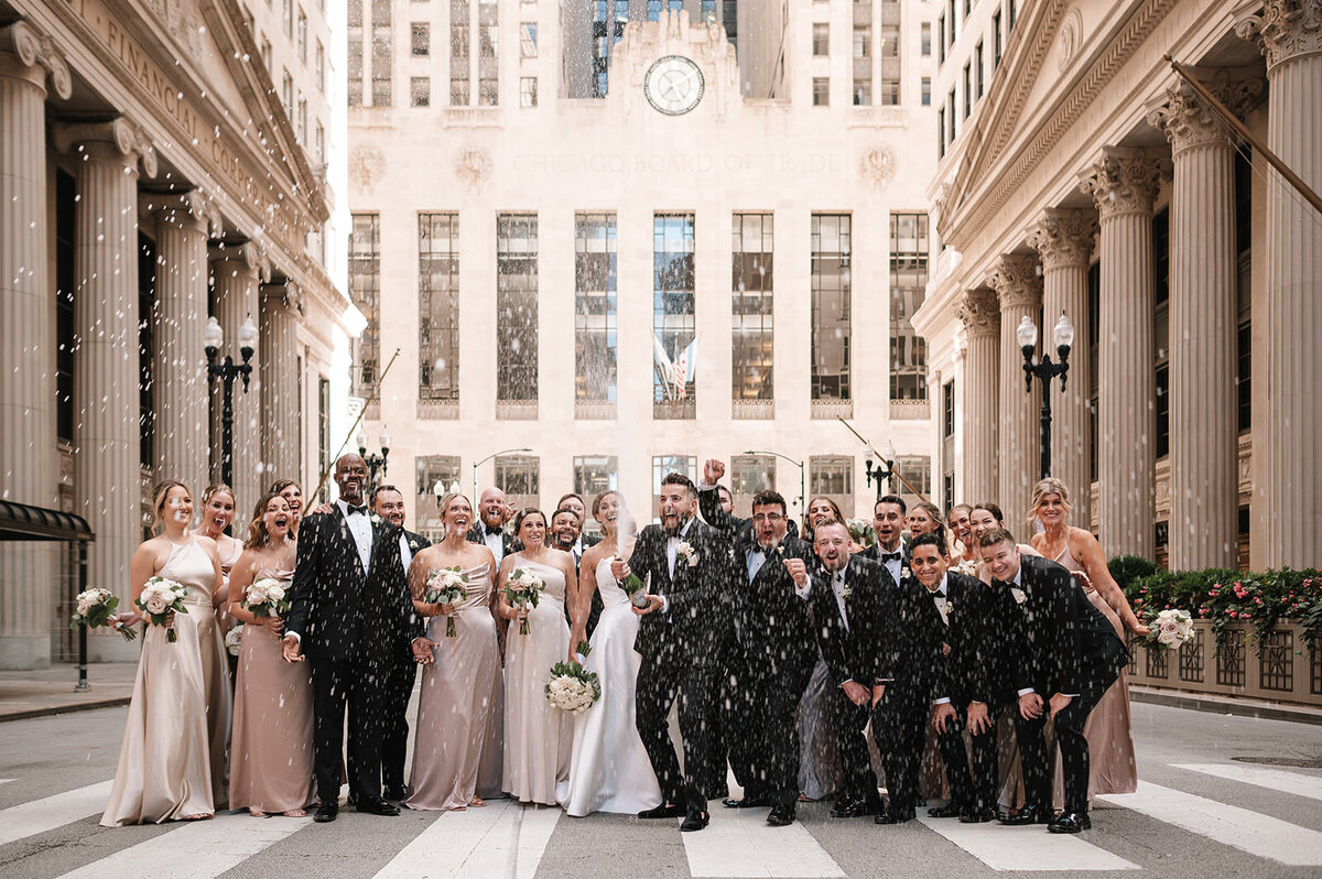 board-of-trade-cbot-financial-district-wedding-bridal-party-photos-melissa-ferrara-photography