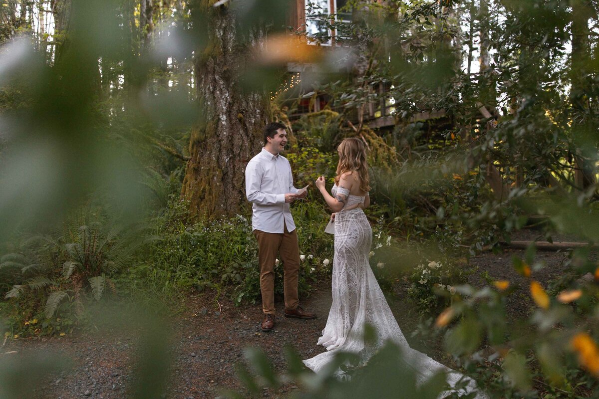 treehouse-elopement-oregon-coast-15