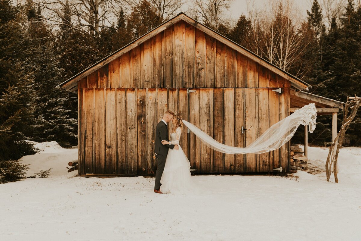 Campfire-Bible-Camp-Wedding-34