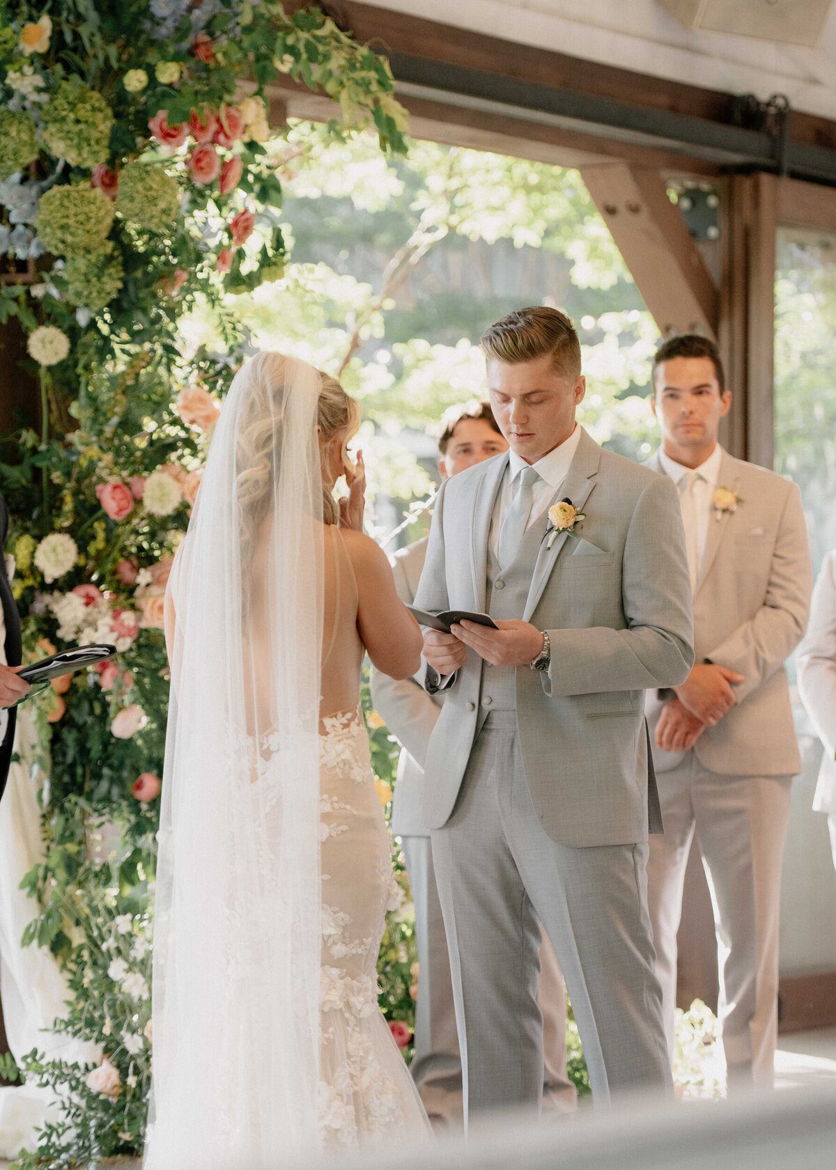 Pastel-Summer-Wedding-Ideas-48