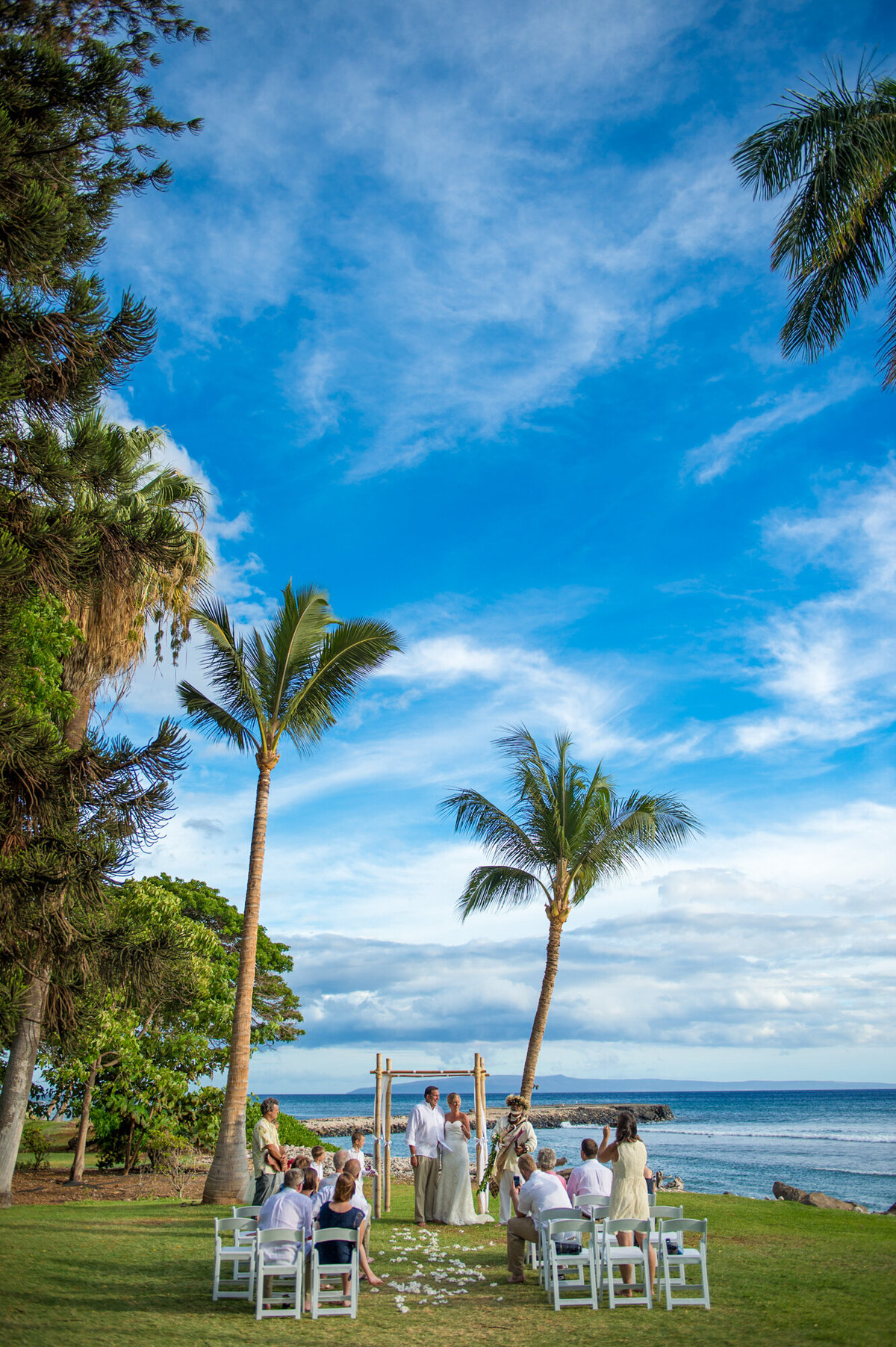 Olowalu-Plantation-House-wedding-photographer-maui
