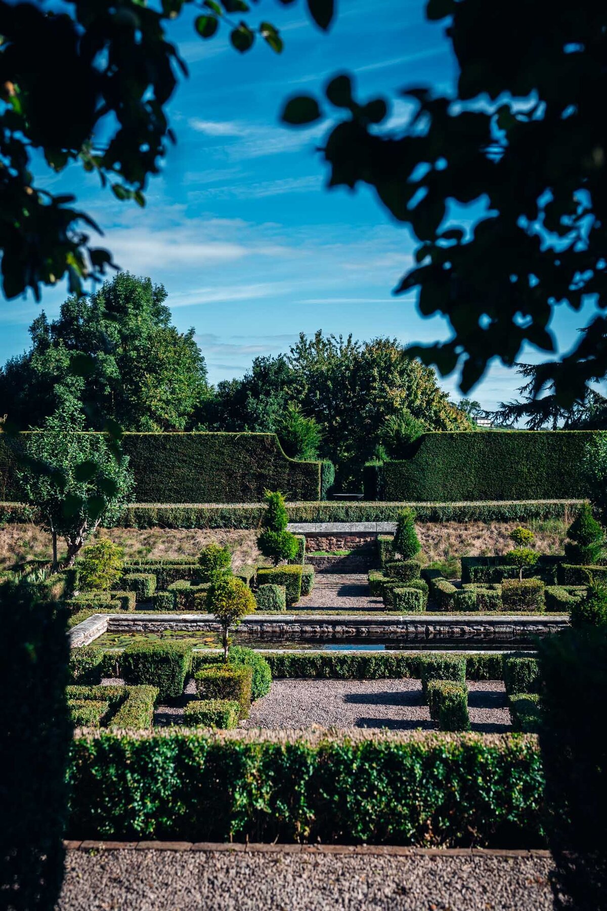 cheltenham-wedding-photographer-pauntley-court-gardens
