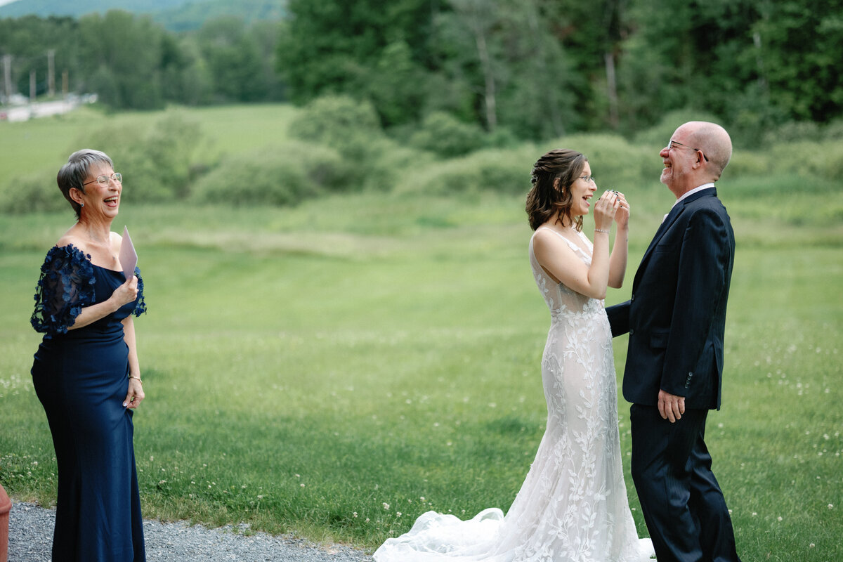 Vermont-Weddings-Jericho-Jess-Rene-Photos-C-5702