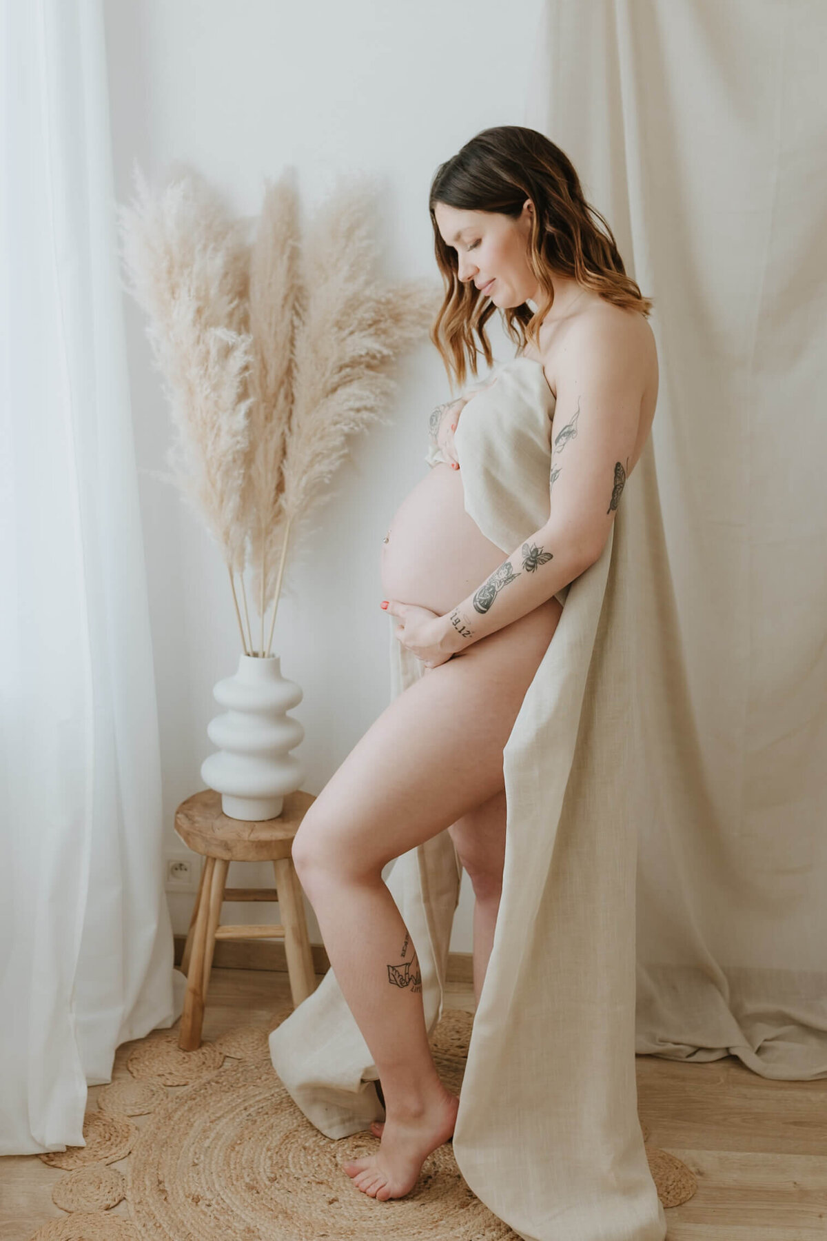 intimate motherhood shoot Sint-niklaas - Pictures by Jess