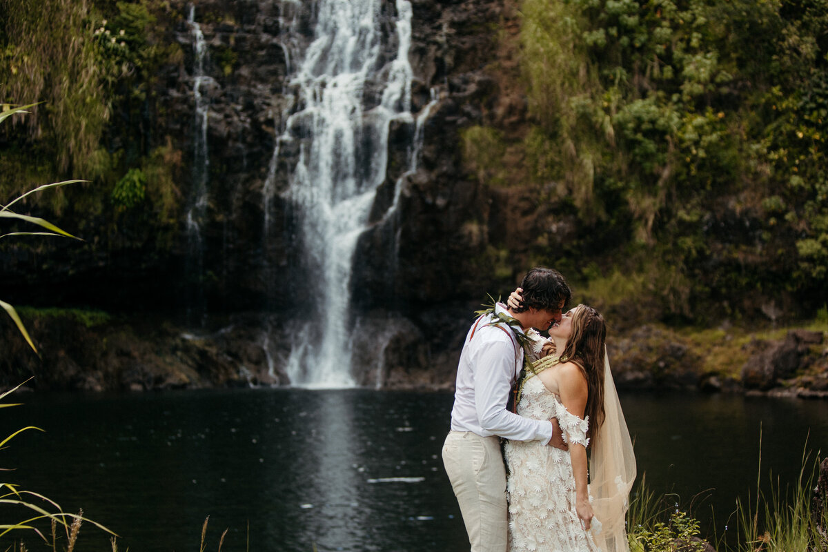 hawaii-elopement-photographer-cara-marie-photography-co-1