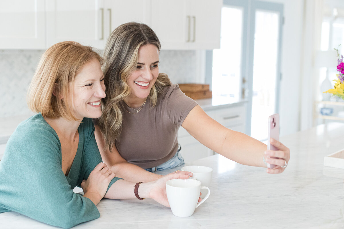 Noelle Branding Sneak Peeks-13