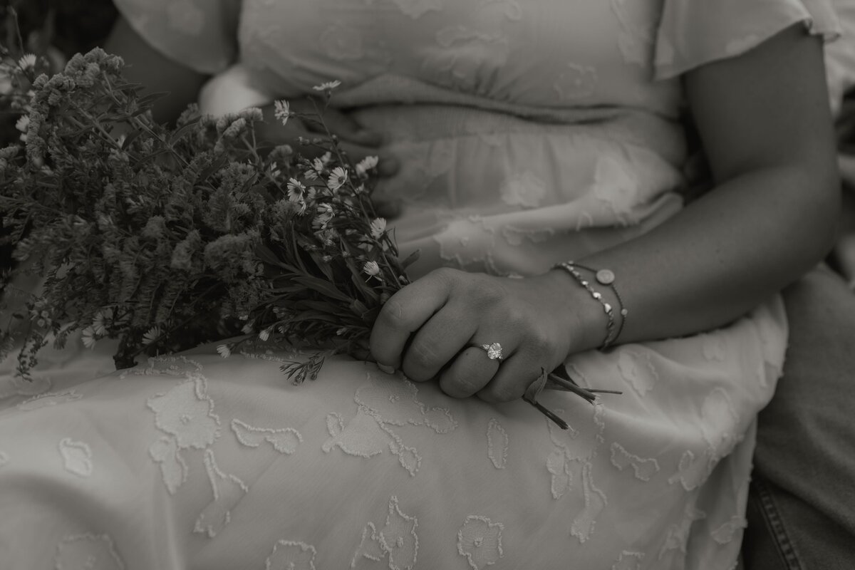 whimsical-wildflower-engagement-7