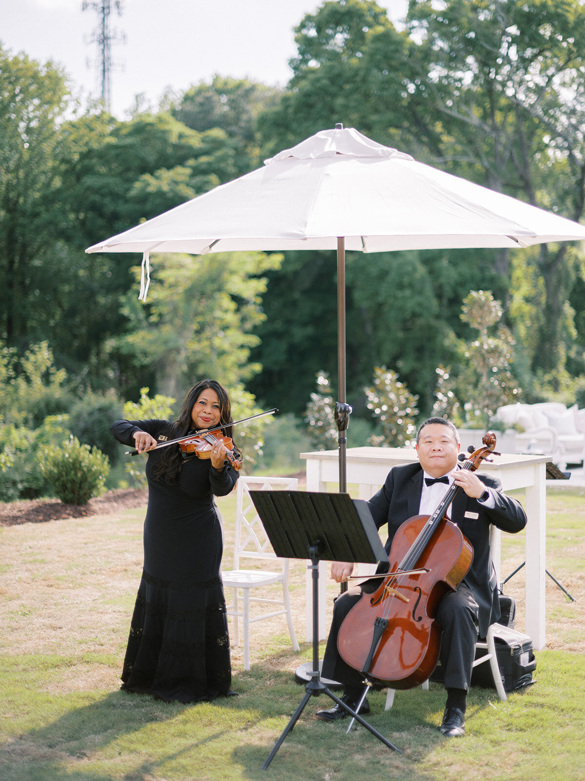 violinist playing for ceremony