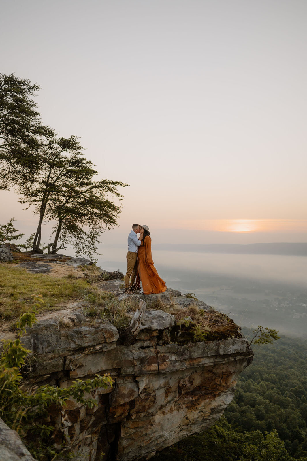 Tennessee Elopement Photographer - Bolt Treehouse Session - Karen Norian Photography- Christina and Travis-3234