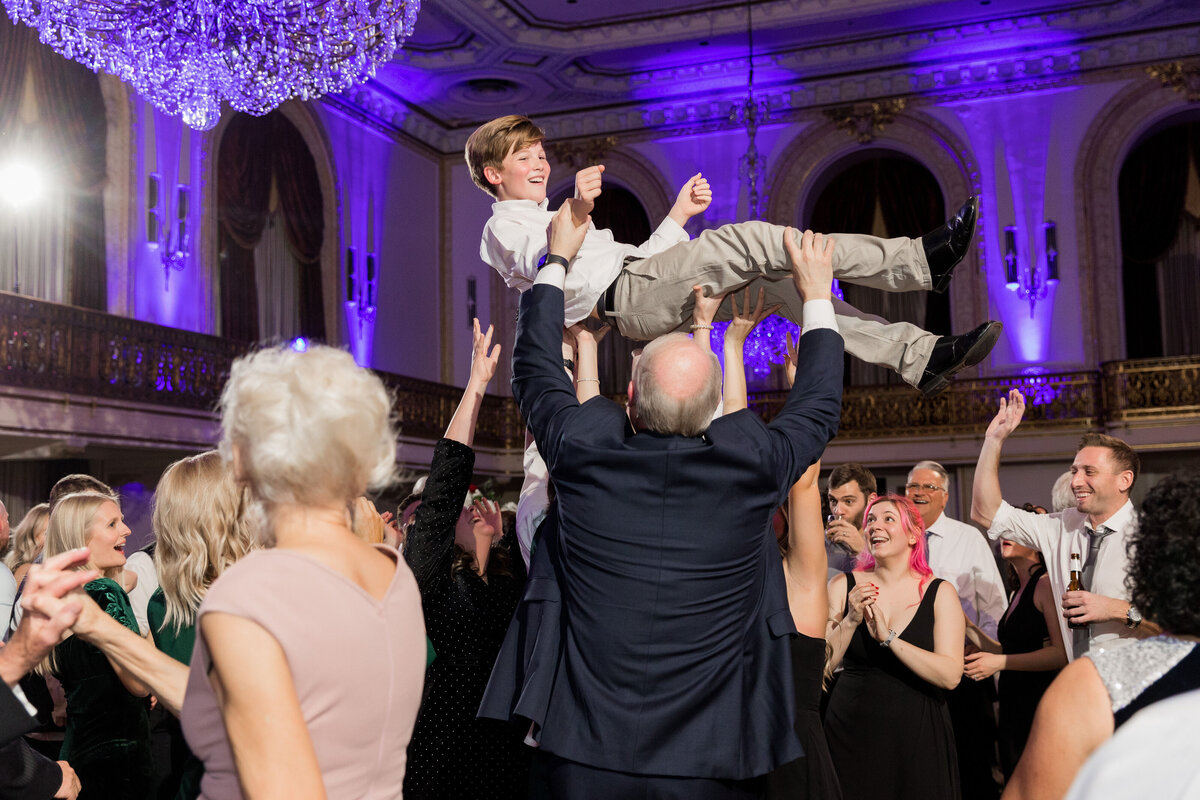 wedding reception party picture at omni ballroom