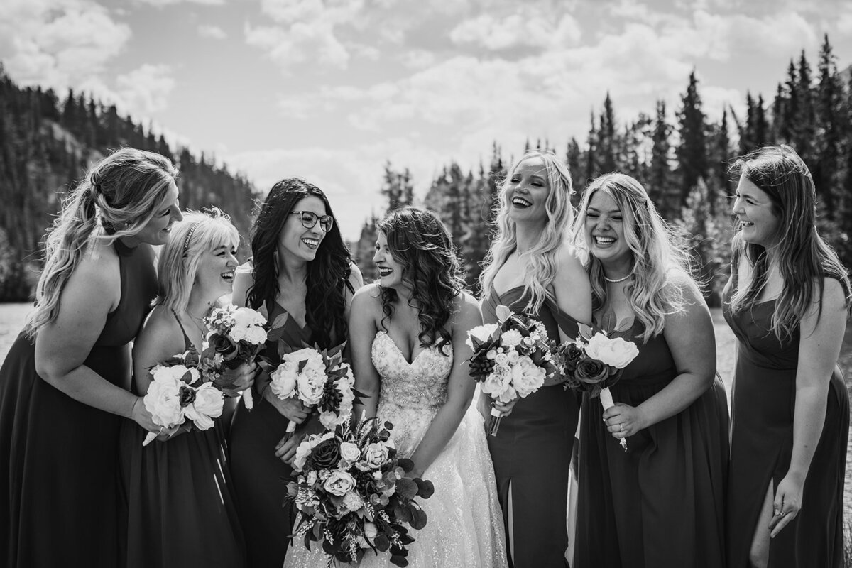 black and white wedding party photography