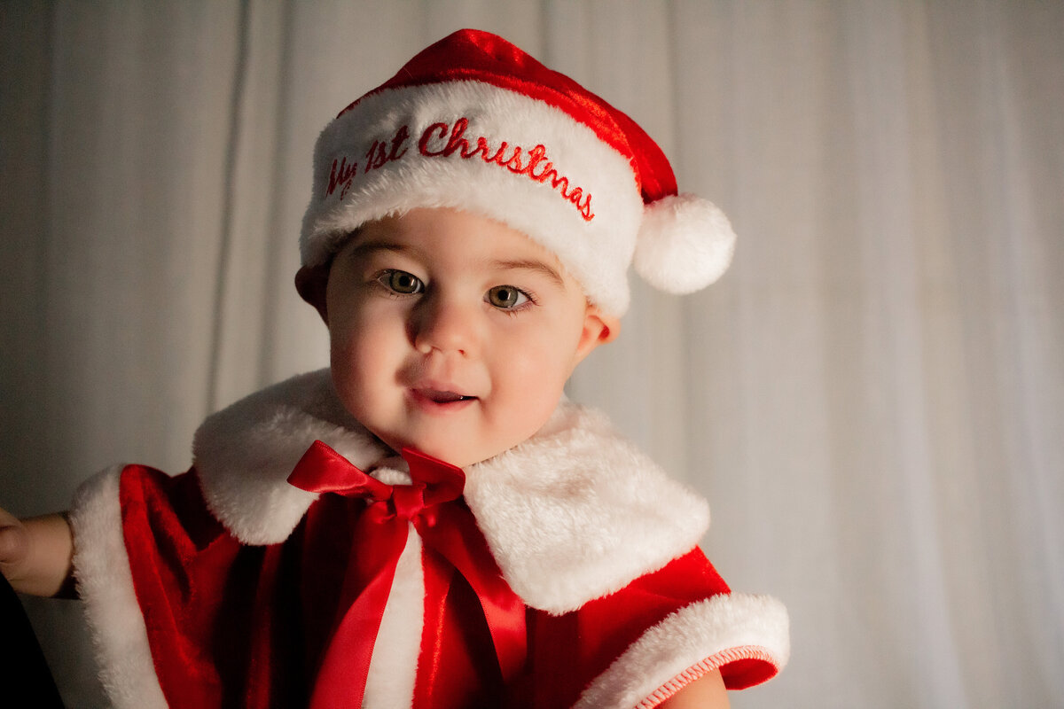 1 Year Christmas Photography - Abby-22