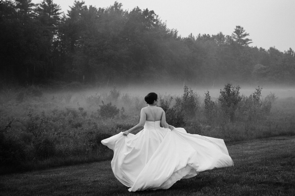 Anna Solo Photography Weddings Portraits Engagements Lifestlye Travel Photographer Global Destination Portsmouth New Hampshire Intentional Moment Driven Imagery Images