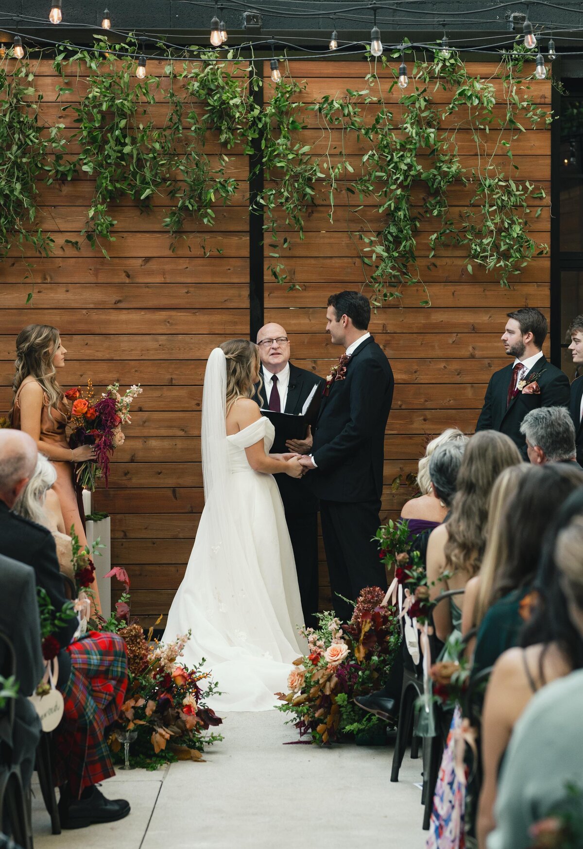 courtneyevanweddingceremony00189