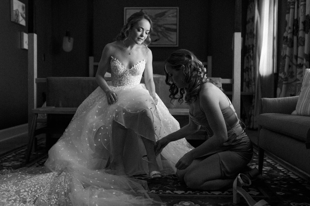 Meghan-Ethan-Faves-38