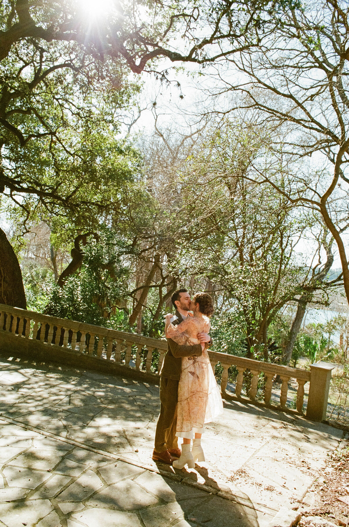 Kirby&SamWeddingPhotos_Previews_AustinWeddingPhotographer_HereafterFilms-9