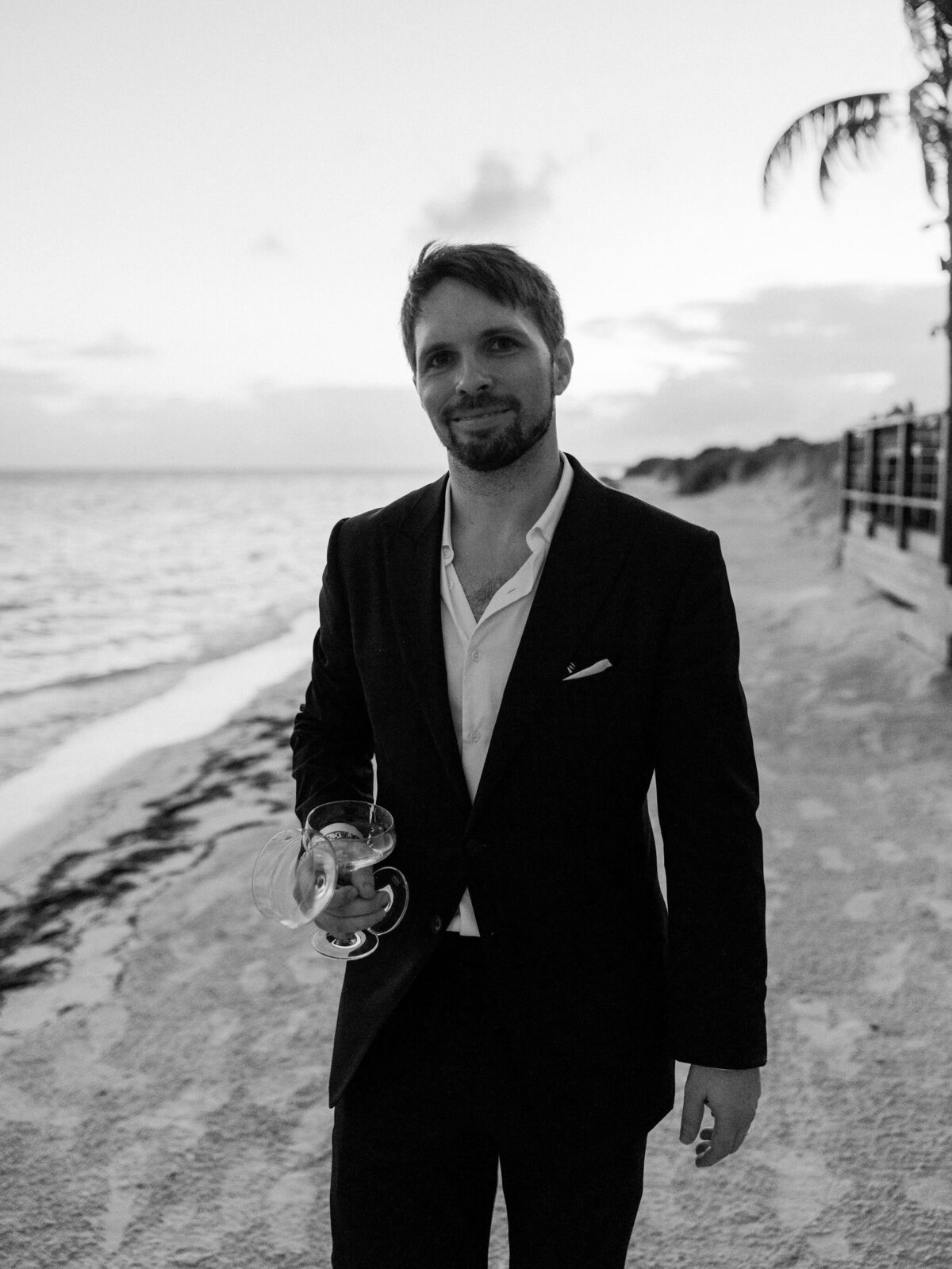 063-larissa-cleveland-mexico-etereo-auberge-wedding-cabo-