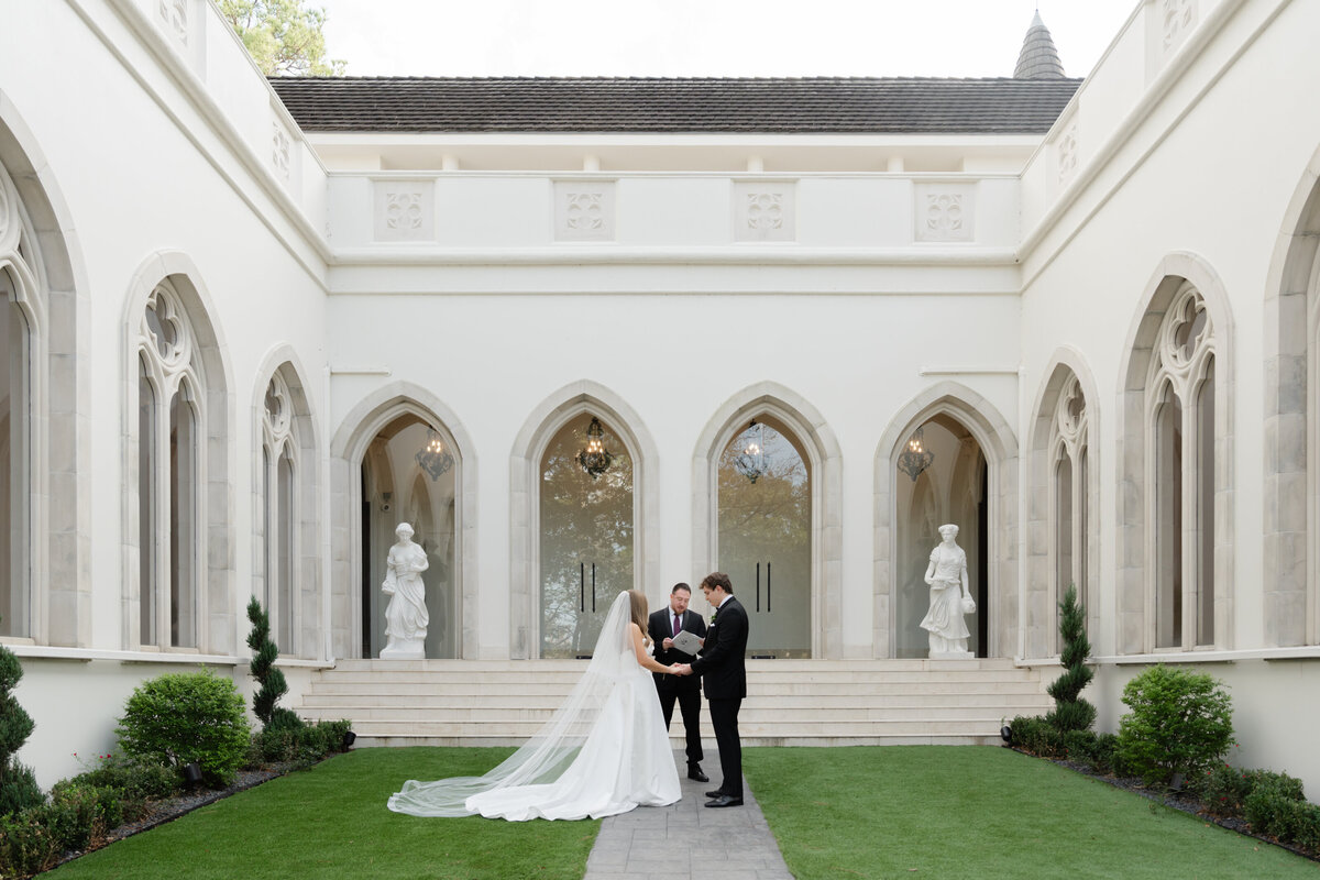 Austin-Wedding-Photographer-Faith-and-fire-photos-33-17