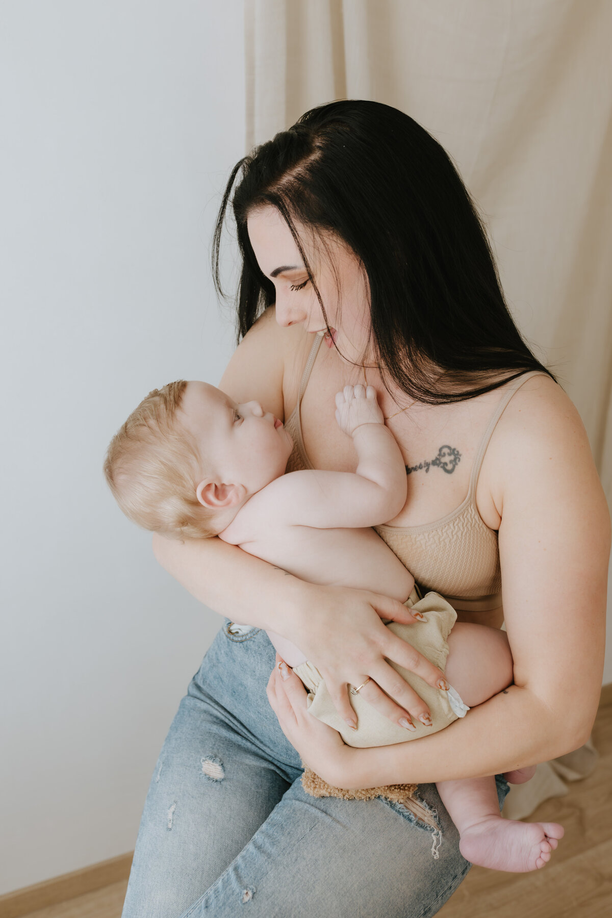 Intimate motherhood - Pictures by Jess - Sint-Niklaas