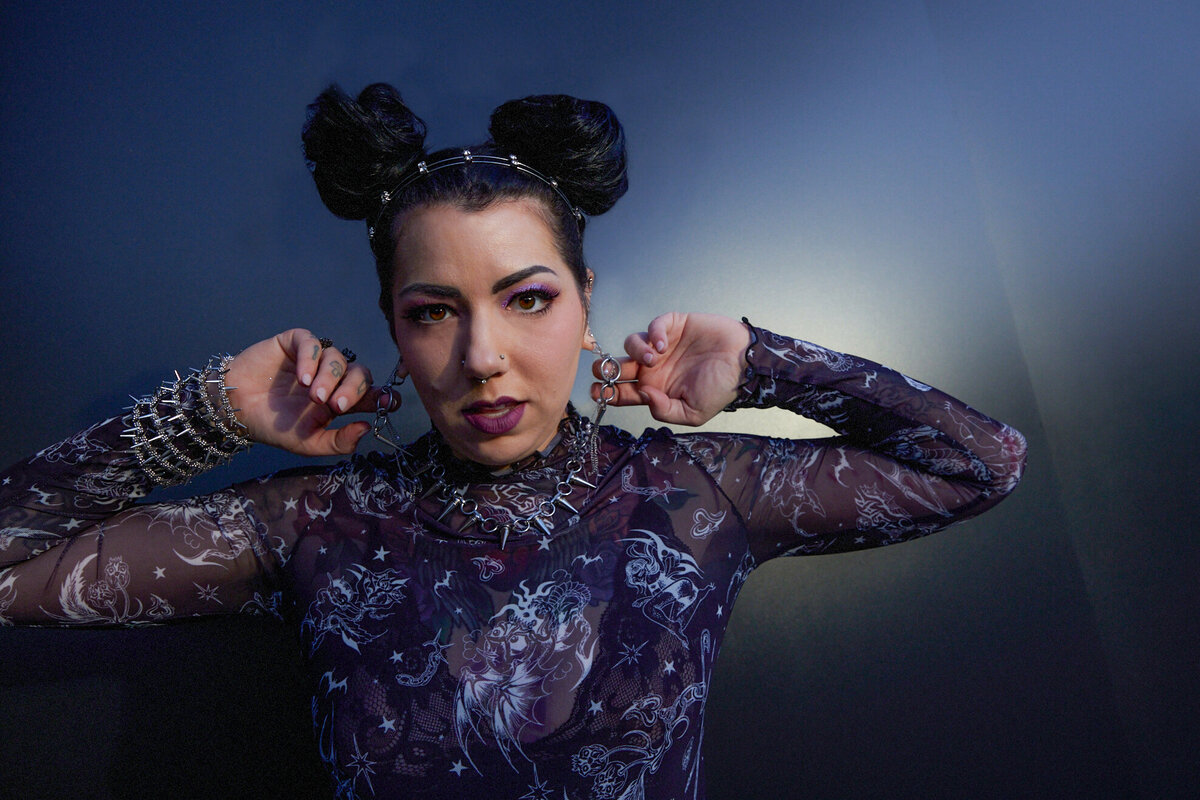 CR5_1267 - space buns - 1