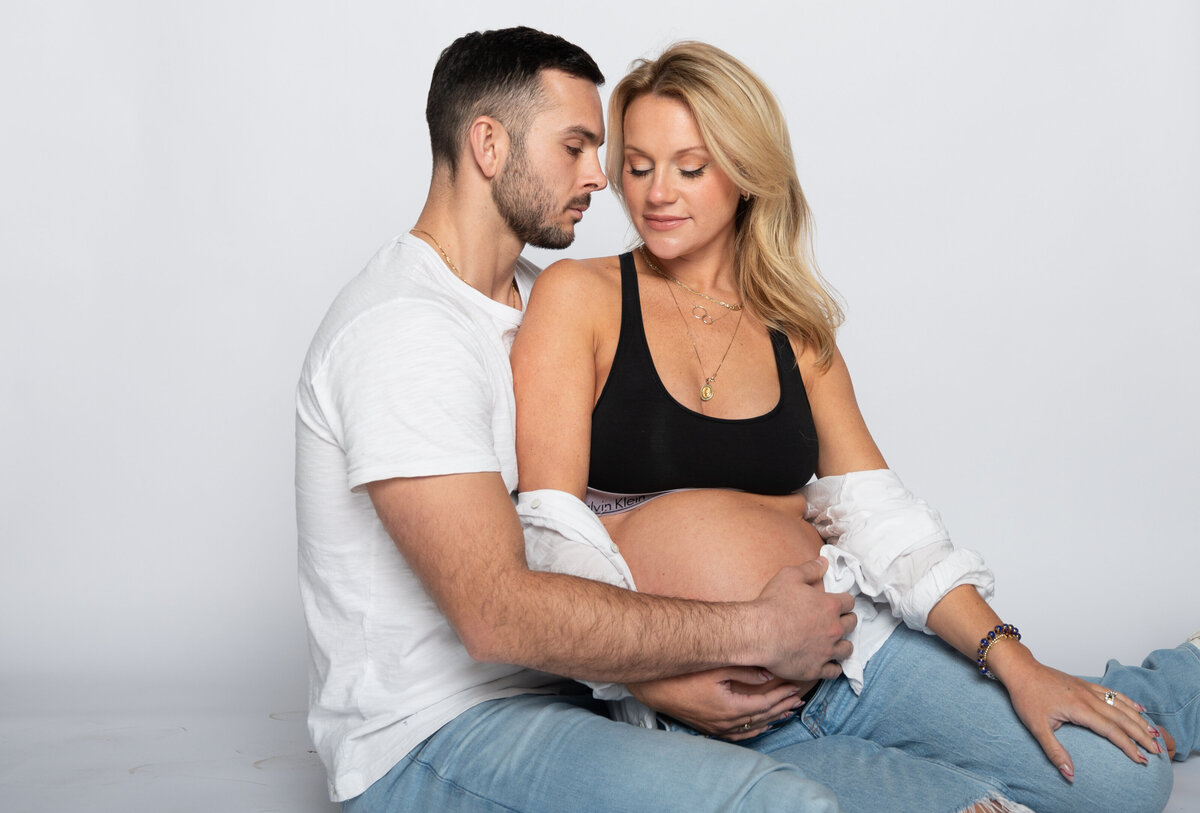 maternity photo session at Jane Osler Photography