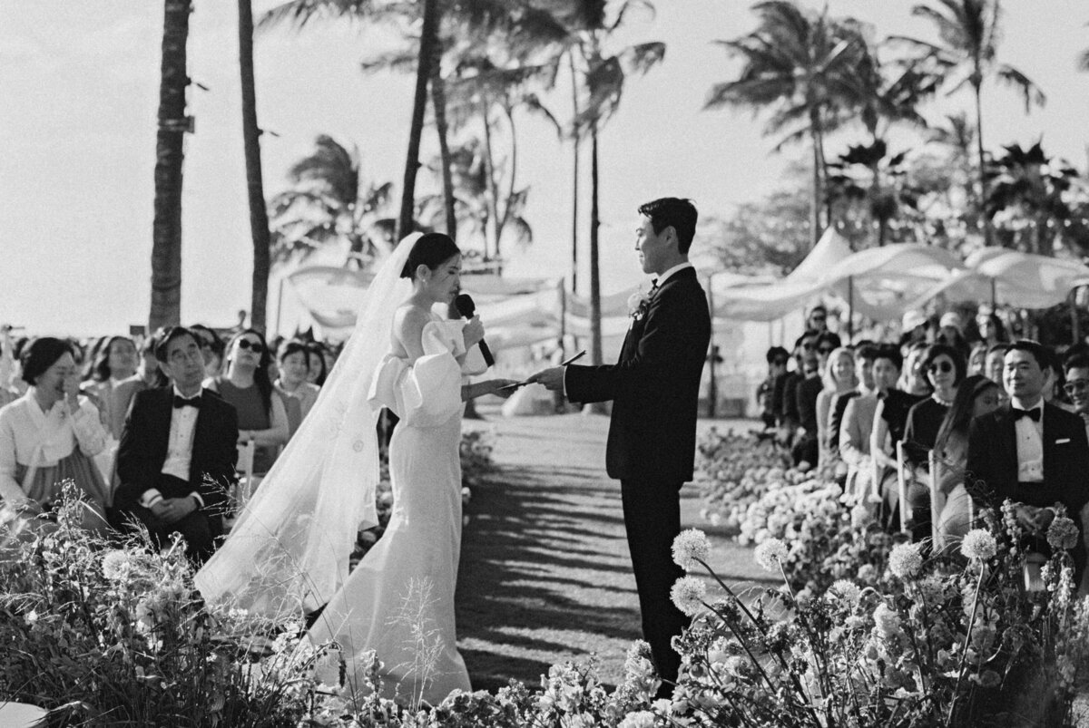 Four Seasons Colorful Wedding on Oahu by Amanda Hartfield-105