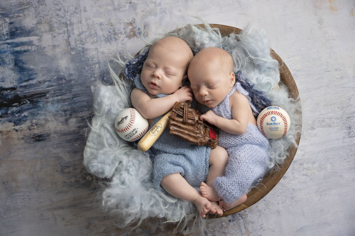 36 Creative newborn photographer Charlotte
with baseball props