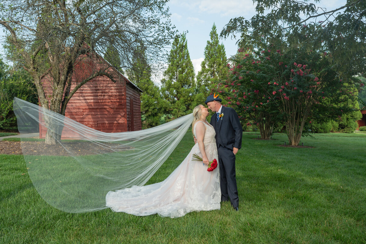 Laura-and-mark-barns-of-kanak-Richmond-va-2025-mason-jesmer-photography--723