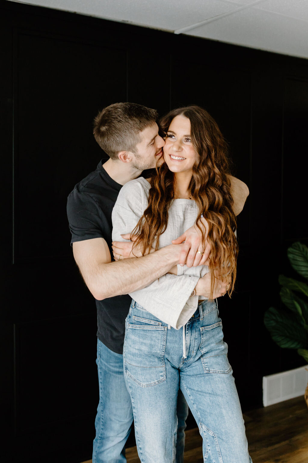 christina_ney_photography_wedding_engagement_lifestyle_photographer_dubuque_iowa_wedding_planning_assistance_adventurous_bold_laidback Family Photography128