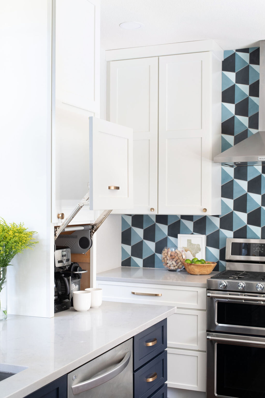hello-home-austin-contemporary-navy-and-white-kitchen-remodel-patterned-backsplash-appliance-garage-dark-wood-floors-16