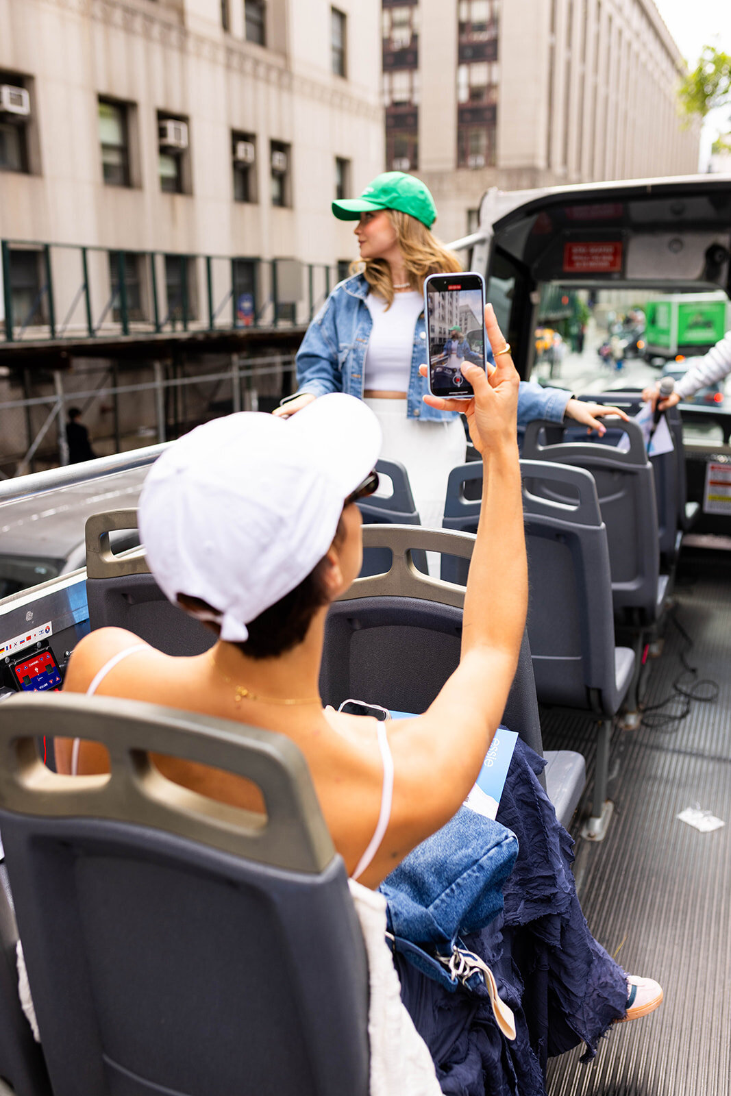 essie-ny-bus-tour-36_websize