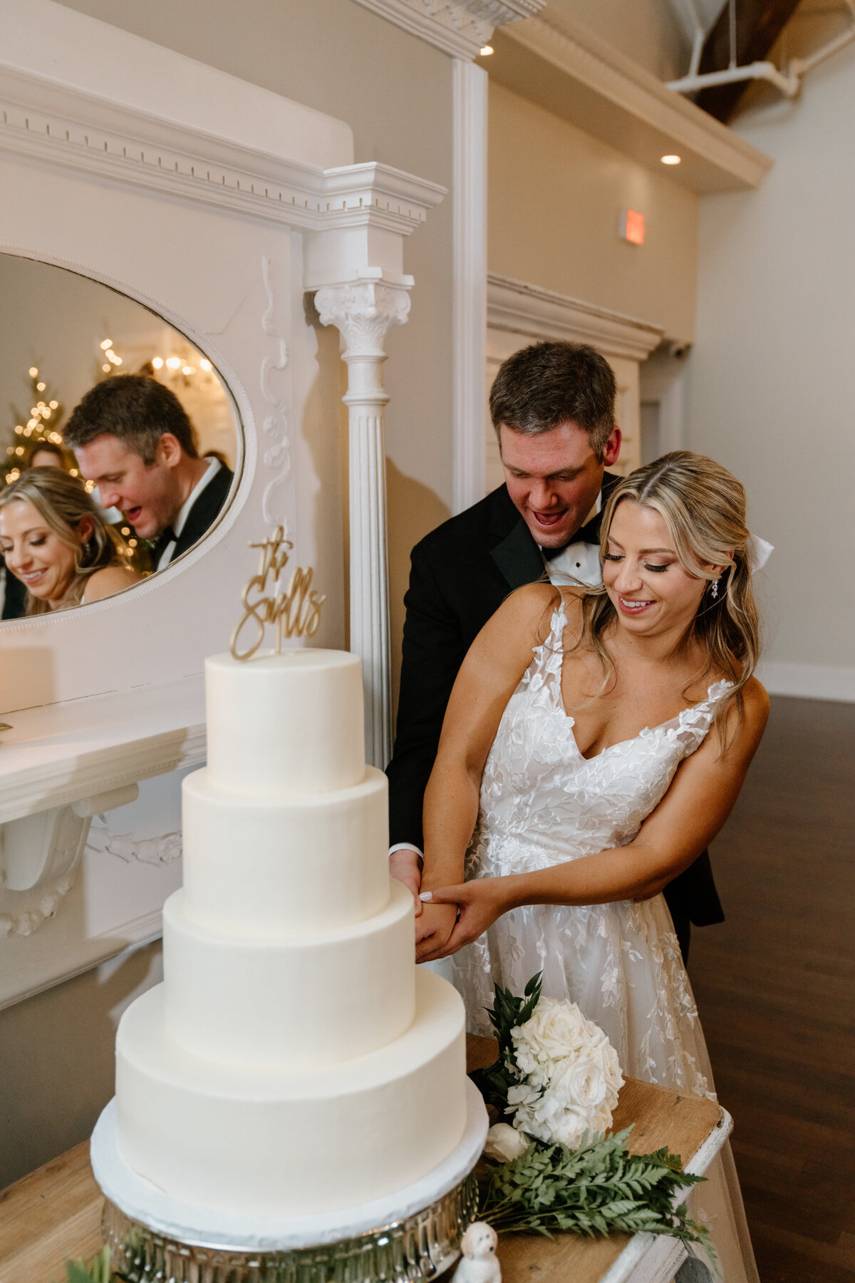 Lock Aeire Mansion PA Wedding 6