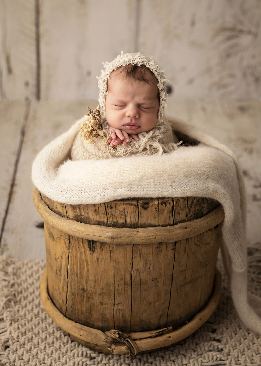 NEWBORN_BABY_WRAPPEDINBASKETBOHO