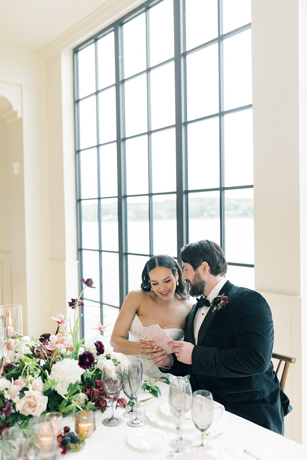 wedding-delemar-mystic-rose-burgundy-menu