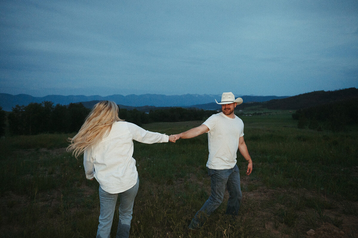 presley-gray-nighttime-western-montana-engagement9785