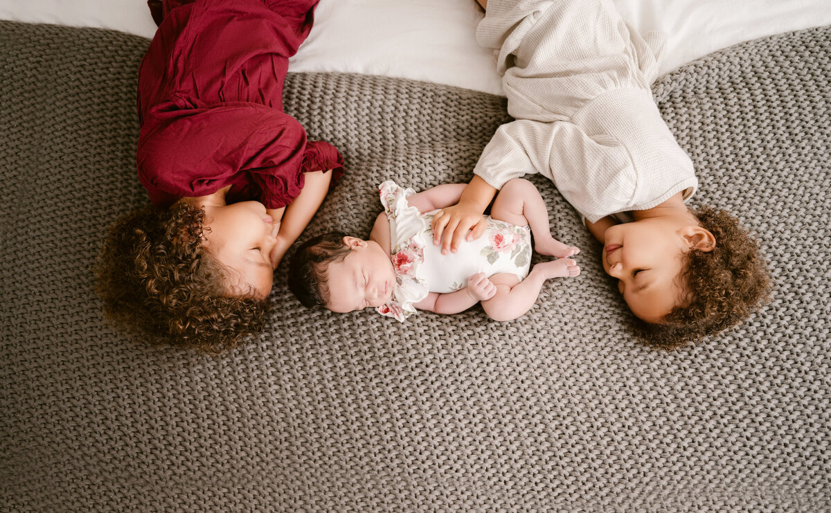 Minnesota Twin and Multiples Newborn and Family Photographer -  Nicole Hollenkamp - Central Minnesota DSC_0295DSC_6032DSC_6845