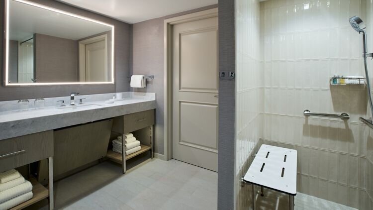 mc-laxnb-king-room-74-38571_Wide-Hor