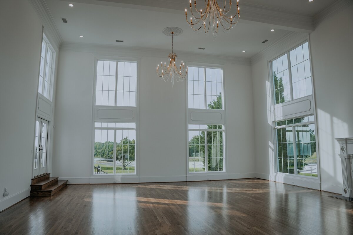 ballroom5_wildandroam