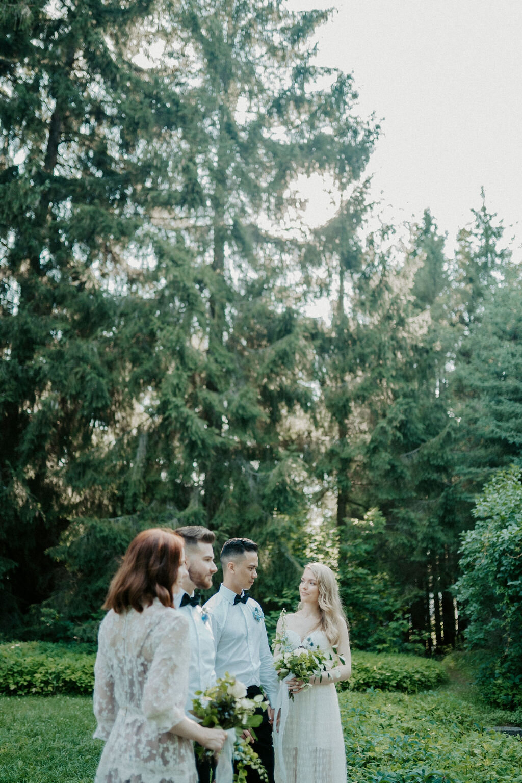 2144 Lisa Vigliotta Photography Cranberry Creek Gardens  Cinematic Fine Art Luxury Destination Wedding Photographer Toronto Europe